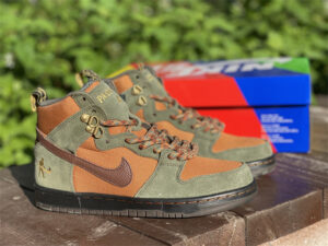 Pass Port x Nike SB Dunk High  Workboot