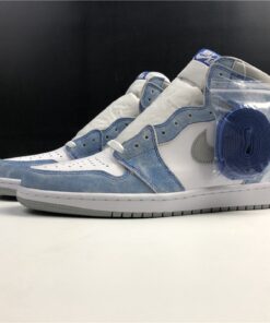 Air Jordan 1 Hype Royal