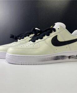 PEACEMINUSONE x Nike Air Force 1  Para-Noise 2.0