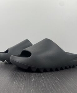 YEEZY SLIDE HQ6448