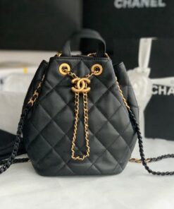 gucci distressed shoes