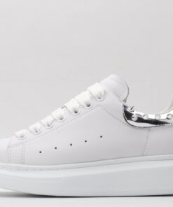 White calf leather lace-up sneaker with silver-finished hammered stud