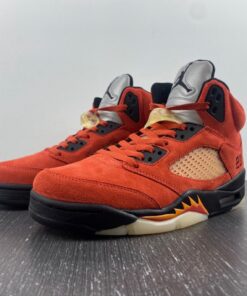 Air Jordan 5 WMNS DUNK ON MARTS