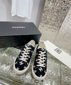 CHANEL shoes