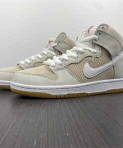 Nike SB Dunk High  Unbleached Pack