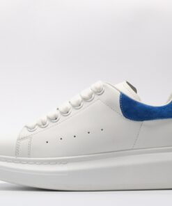 ALEXANDER MCQUEEN OVERSIZED SNEAKER with blue heel