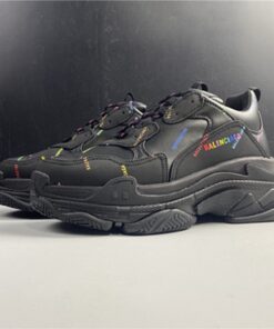 Balenciaga triple S