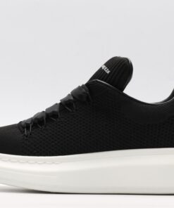 ALEXANDER MCQUEEN OVERSIZED SNEAKER Black