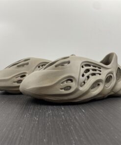 Adidas yeezy foam runner MXT gx4472