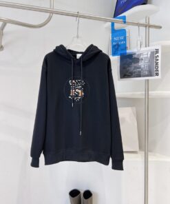 Burberry clothes SizeM-2XL