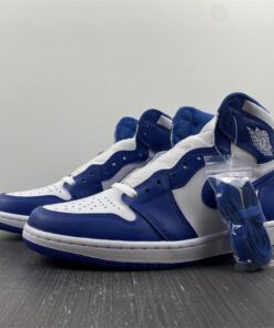 Air Jordan1 Retro High blue