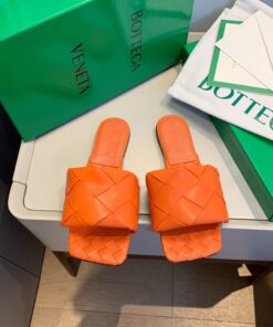 Bottega Veneta