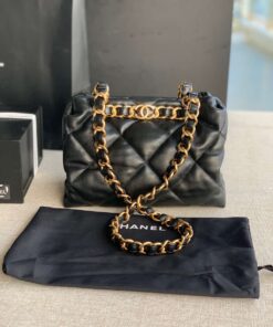 CHANEL bag