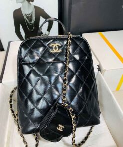 CHANEL bag