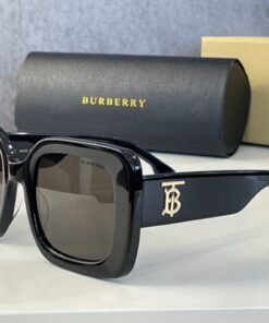 Burberry Glasses