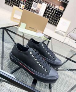 Burberry shoes EU35-EU46