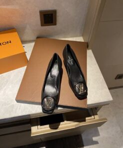 LV SHOES SIZE EU35-EU46