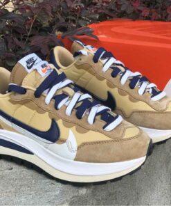 sacai x Nike VaporWaffle